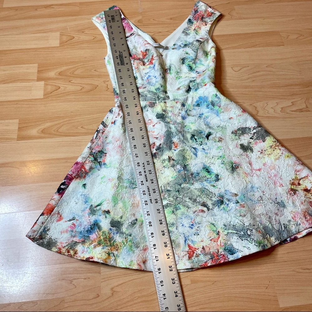 ZARA - Watercolor Art, Open Back, A-Line, White Dress Women’s sz S  (0192) - Picture 4 of 8